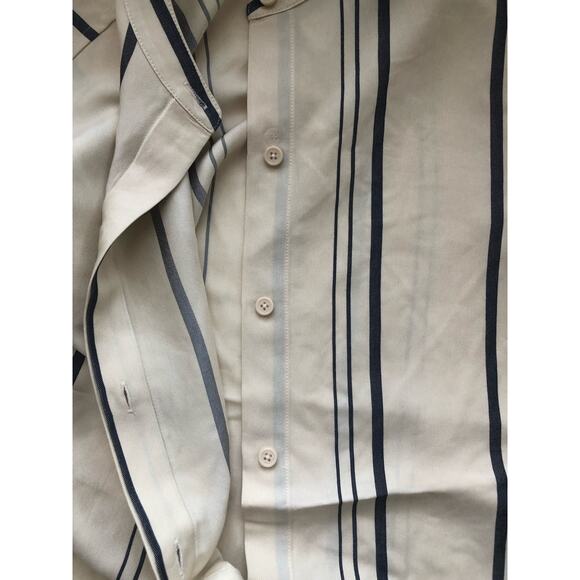 NWT Equipment Cherine Striped Collarless Shirt - Picture 11 of 11